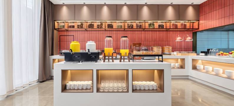 R ROYALSS HOTEL美豪酒店(漯河新天地步行街店)图片