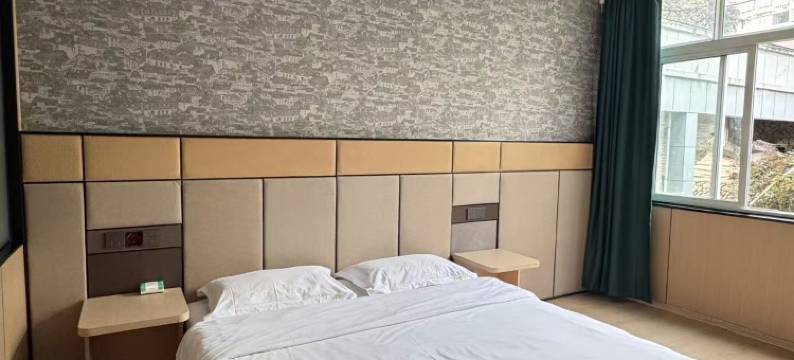 政和政大商务酒店图片