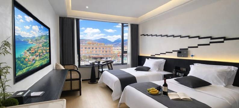 炉霍博达拉大酒店图片