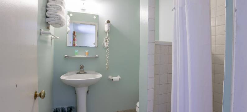 Relax Inn By OYO Natural Bridge I-81图片