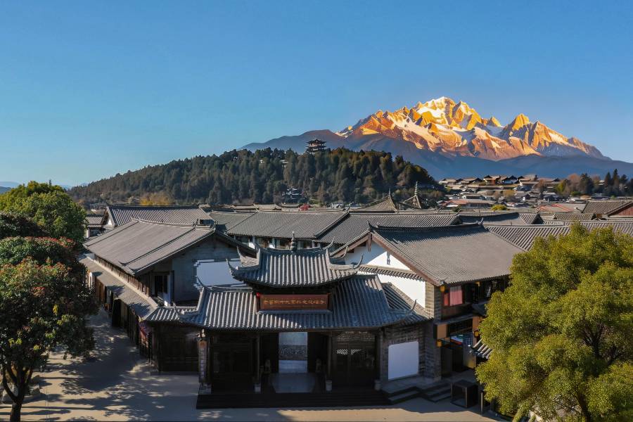 今吾同·NOWREST·SKYGAZE中式園林度假民宿(麗江古城南門店)