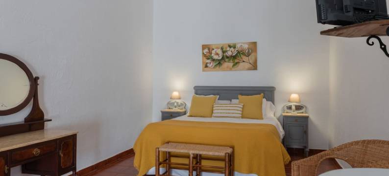 瓦尔德皮纳雷斯霍斯佩迪姆酒店(Hospedium Hotel Val de Pinares)图片