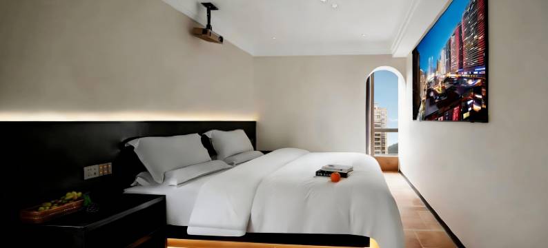 艺丰·科技智能都市云端影音观景酒店(花果园购物中心店)图片