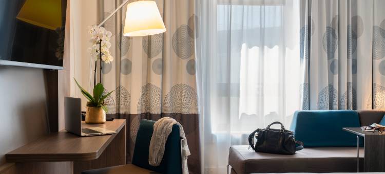 巴黎吕埃尔马尔迈松诺富特酒店(Novotel Paris Rueil-Malmaison)图片
