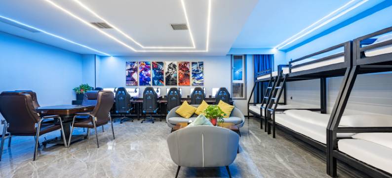 Yu悦电竞酒店(郑州东站店)图片