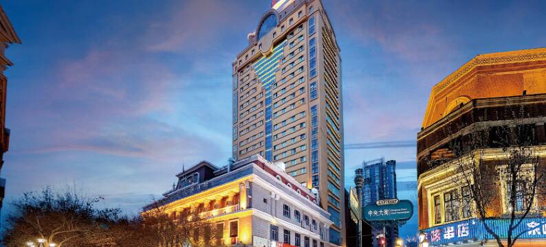 金谷大厦酒店(哈尔滨中央大街防洪纪念塔店)图片