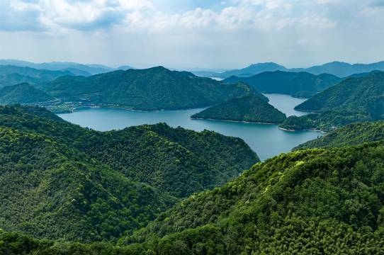 建德谷雨山居民宿(千岛湖情人谷好运岛景区店)图片