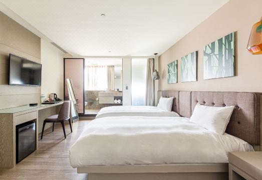 旅居文旅高雄亚湾馆外景图