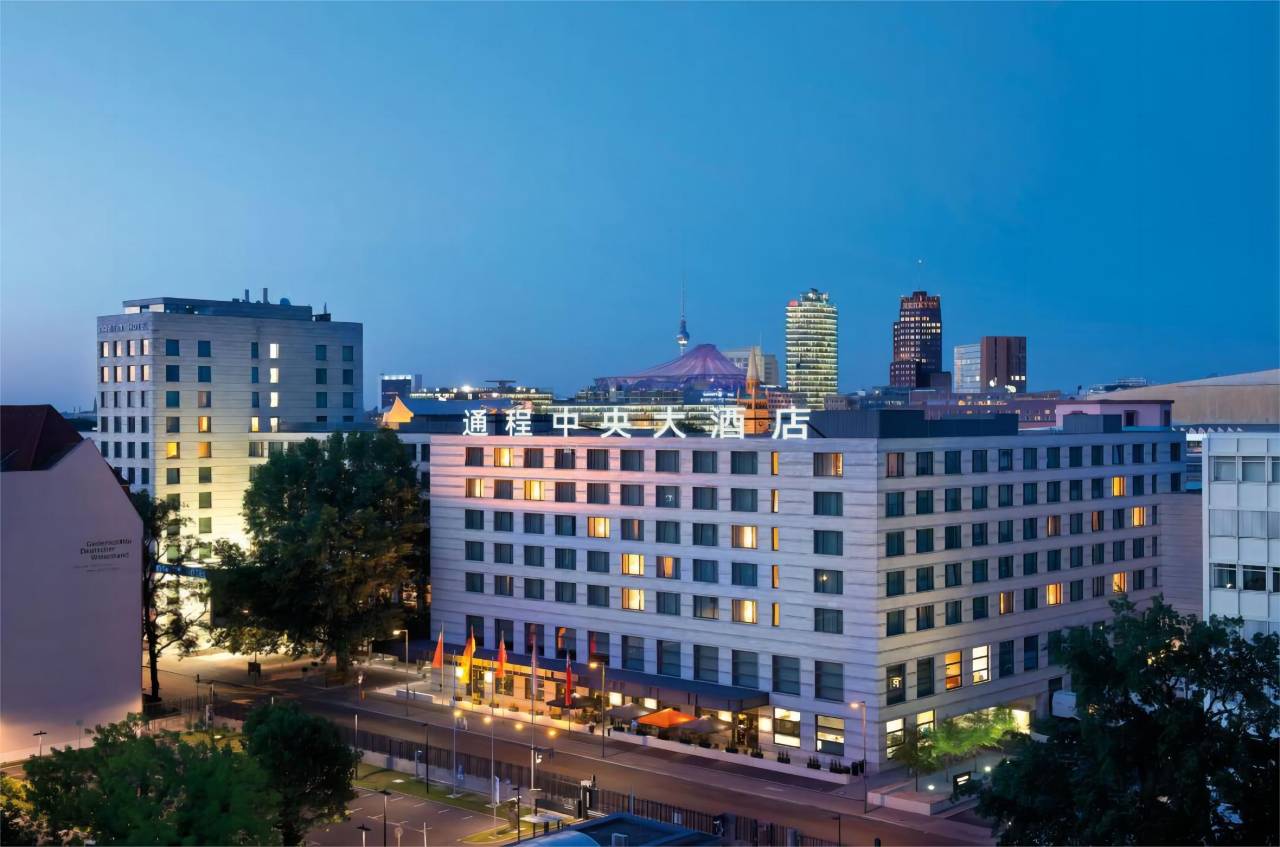 hotel overview picture