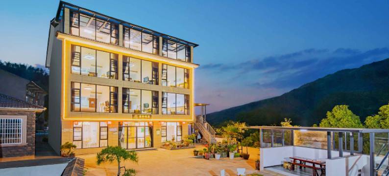 溪舍·山野绿荫私汤温泉旅居美宿(安吉浙北大峡谷龙王山漂流店)图片