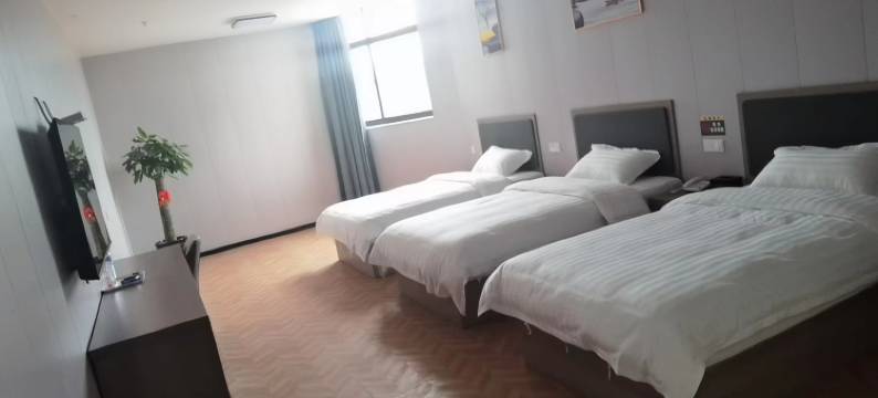 如家华驿精选酒店(南通海门珂缔缘足球俱乐部店)图片