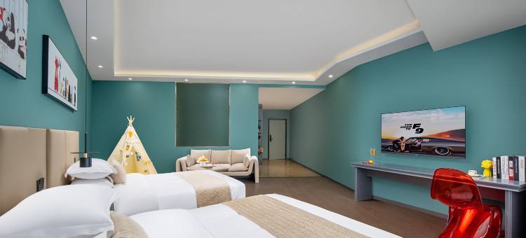 三江轻居假日酒店(宜宾学院江北校区五粮液路店)图片