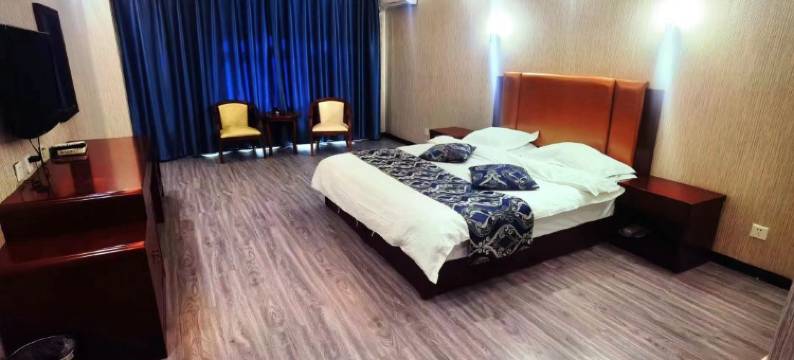 光明国际酒店图片