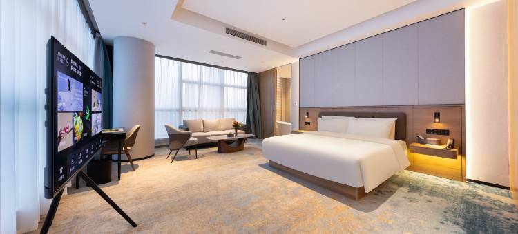 济南CBD奥体西路亚朵S酒店图片