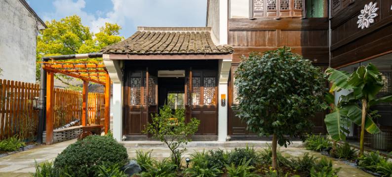 稽山鉴水民宿(绍兴柯岩风景区店)图片