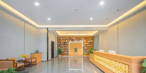 格蘭漫旅酒店(南昌青山湖萬達李巷地鐵站店)
