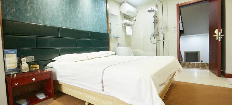 包头天峰酒店(火车东站二宫店)图片