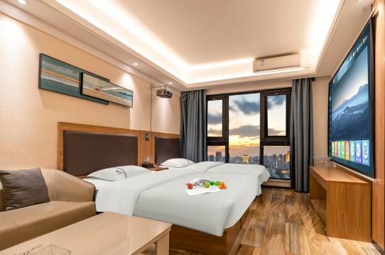 郑州雅居(蝶湖公园滨河新城地铁站店)