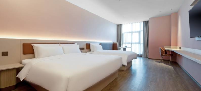 汉庭酒店(西安欢乐谷复兴大道南地铁站店)图片