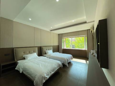 凤城梦晨智能酒店