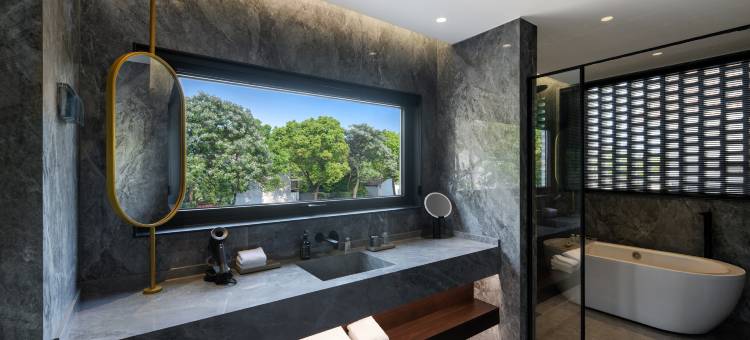 昆山阳澄湖有熊酒店图片