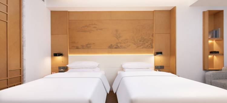 丽顿华居酒店(武汉黄鹤楼彭刘杨地铁站店)图片