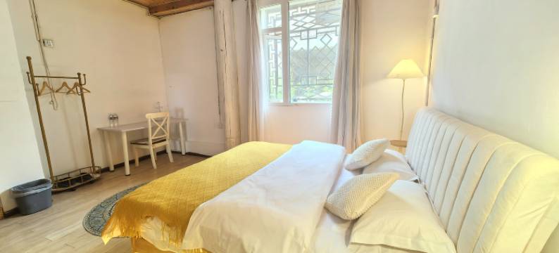 香格里拉楚登硕民宿(独克宗古城店)图片