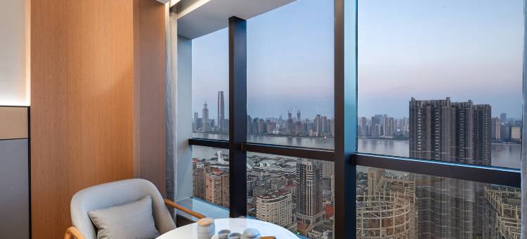 全季武汉江汉路步行街高空江景酒店图片