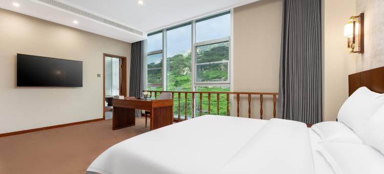 泰安溪悦山居酒店(泰山风景区桃花峪登山口店)图片