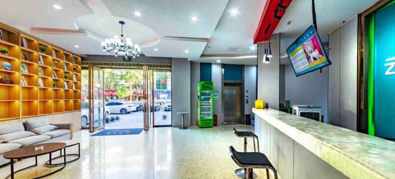 云上湾酒店(澄碧湖公园店)图片