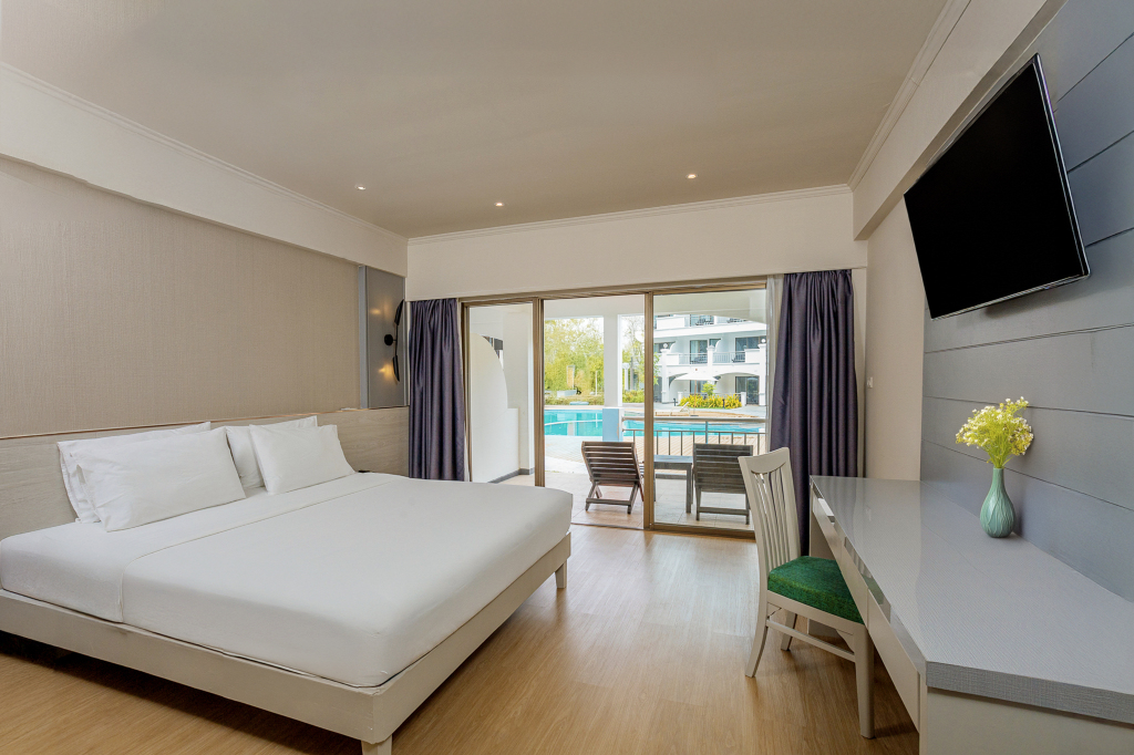 Pinnacle Grand Jomtien Resort and Beach Club Over view