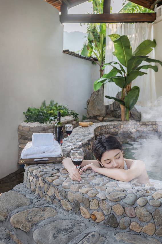 陶园栖·Mountain泳池野奢私汤温泉临溪度假美宿图片