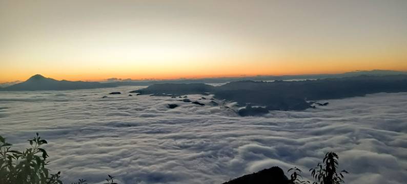 茨竹坝观云海半山云居民宿图片