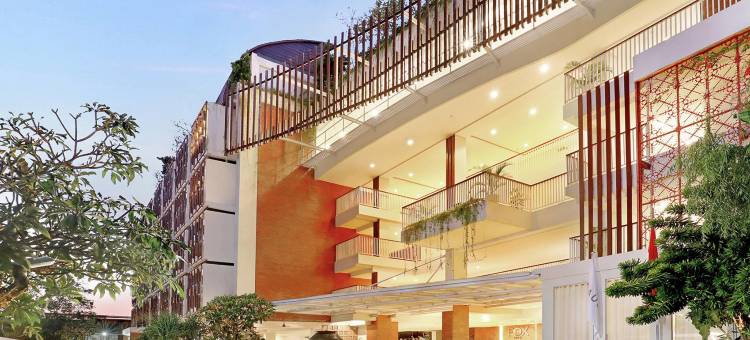 金巴兰海滩福克斯酒店(Fox Hotel Jimbaran Beach Bali)图片
