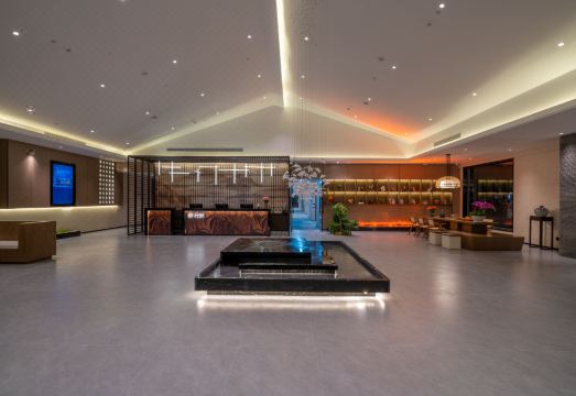 Floral Hotel·Ancient City Mufu Hotel (Lijiang Old Town South Gate Zhongyi Market) Hotel Overview