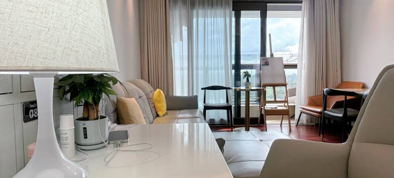 东方巴黎女生青年旅舍(深圳北站店)图片