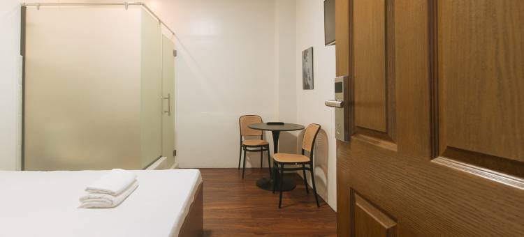 GREN PLACE near Baclaran Airport Road by RedDoorz图片