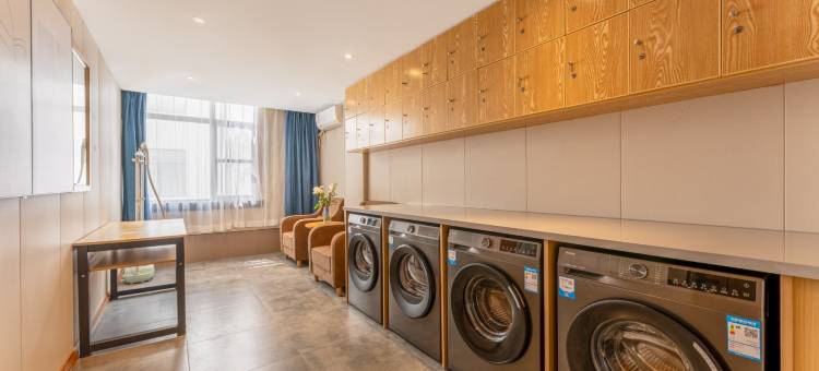 7天优品酒店(三亚湾海月广场外贸路美食街店)图片