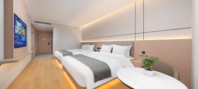 逸云酒店(老城根Gpark景曜门地铁站店)图片