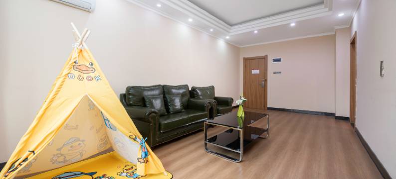 美城优品酒店(郑州探十里陇海西路地铁站店)图片