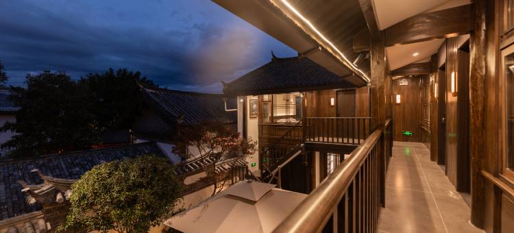 松枫三墅·花园庭院(丽江古城木府店)图片