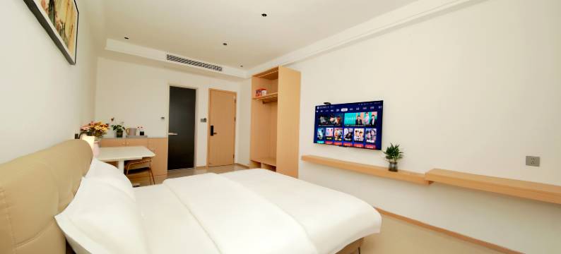 九州客民宿(清明上河园店)图片