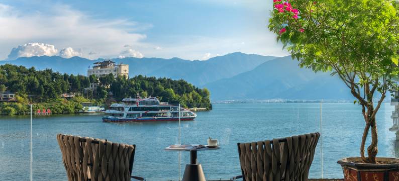 大理宏愉堂海景客栈(双廊海街店)图片