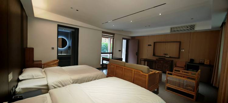 资溪岭上桃源山岭乡宿图片