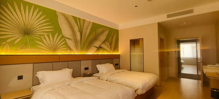 天祝丝路美居酒店(华藏广场店)图片