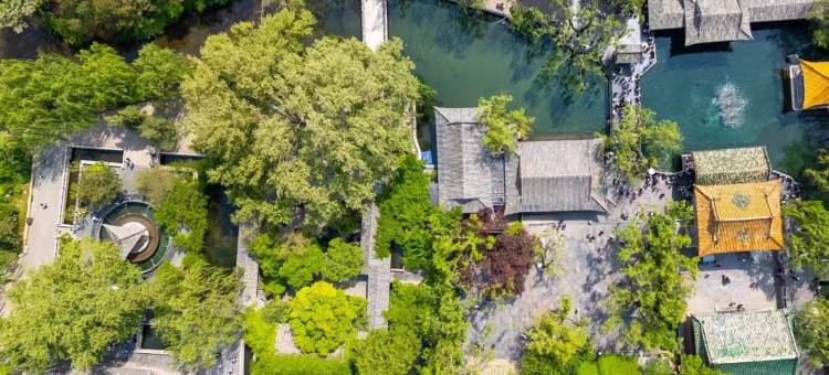 易佰良品酒店(济南大明湖超然楼店)图片