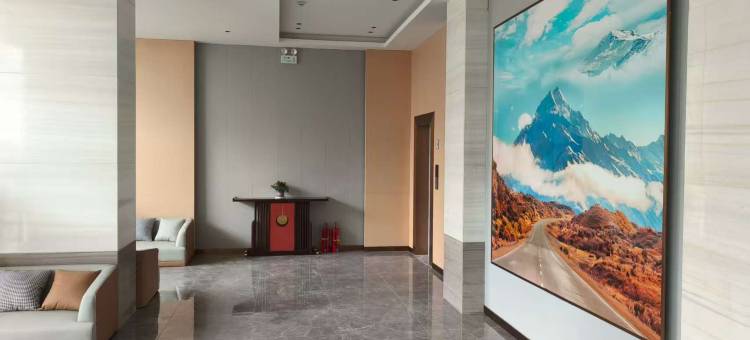 改则丽枫酒店图片