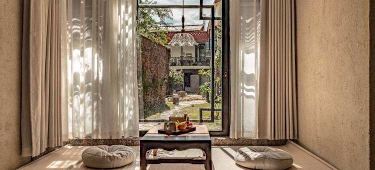 香格里拉圣地花间堂图片