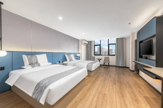 金海阳光度假酒店(海口友谊南海城滨濂夜市店)