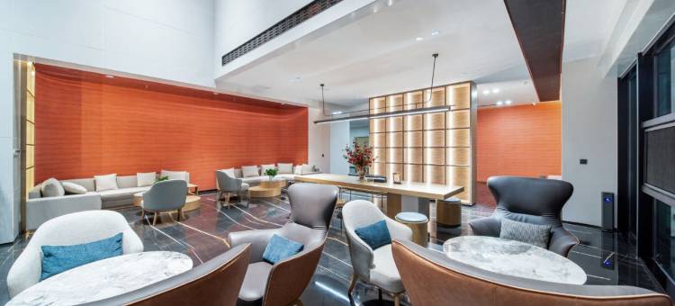 伊宁市政府伊犁河丽呈华廷酒店图片